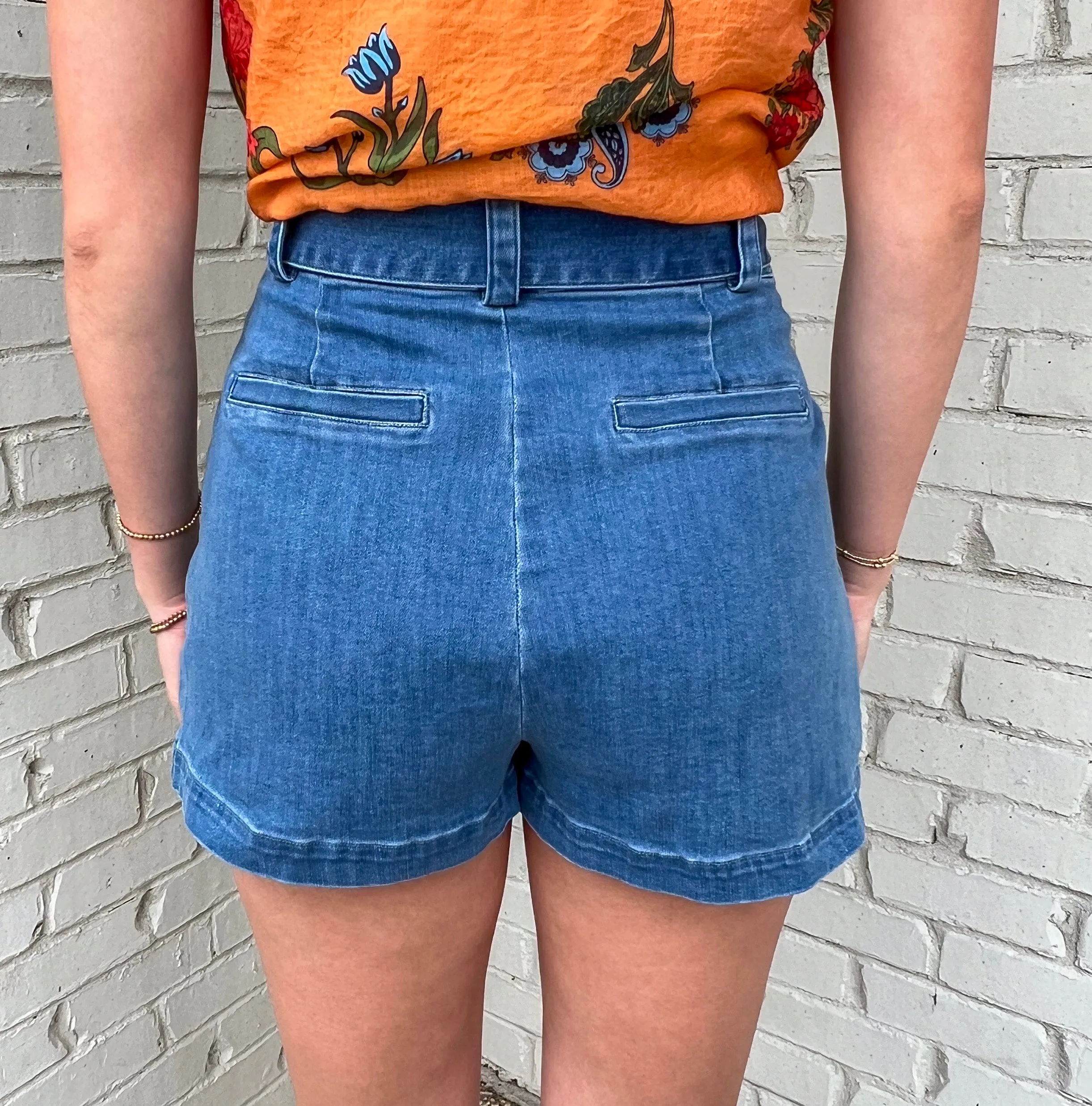 COME ALONG DENIM TIE WAIST SHORTS