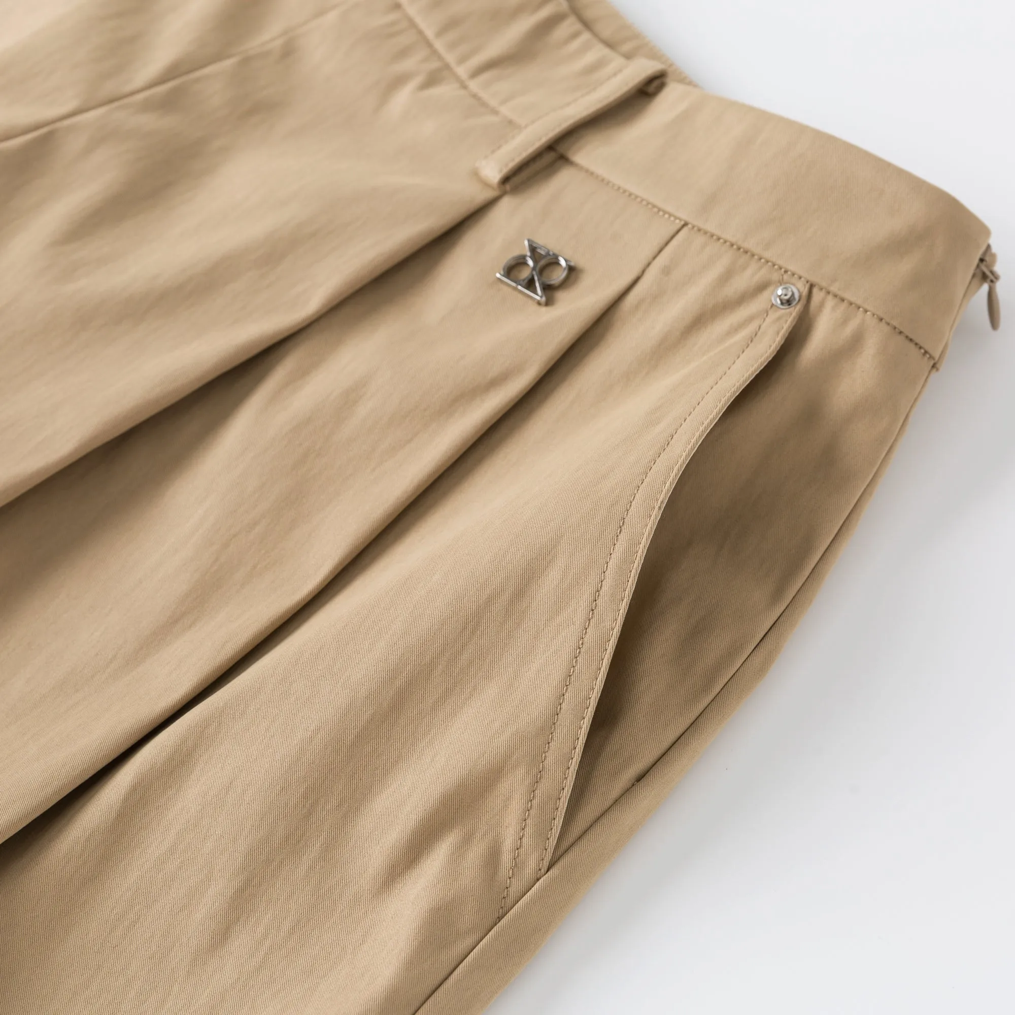 Khaki Low-waist Pleated Skorts