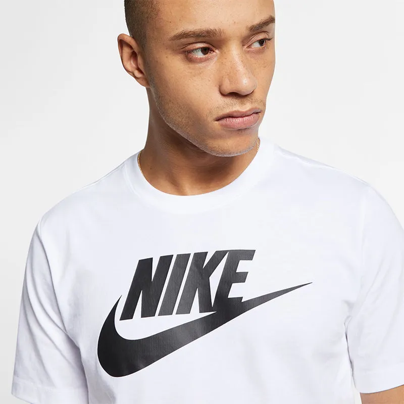 Nike Men's Sportswear T-Shirt