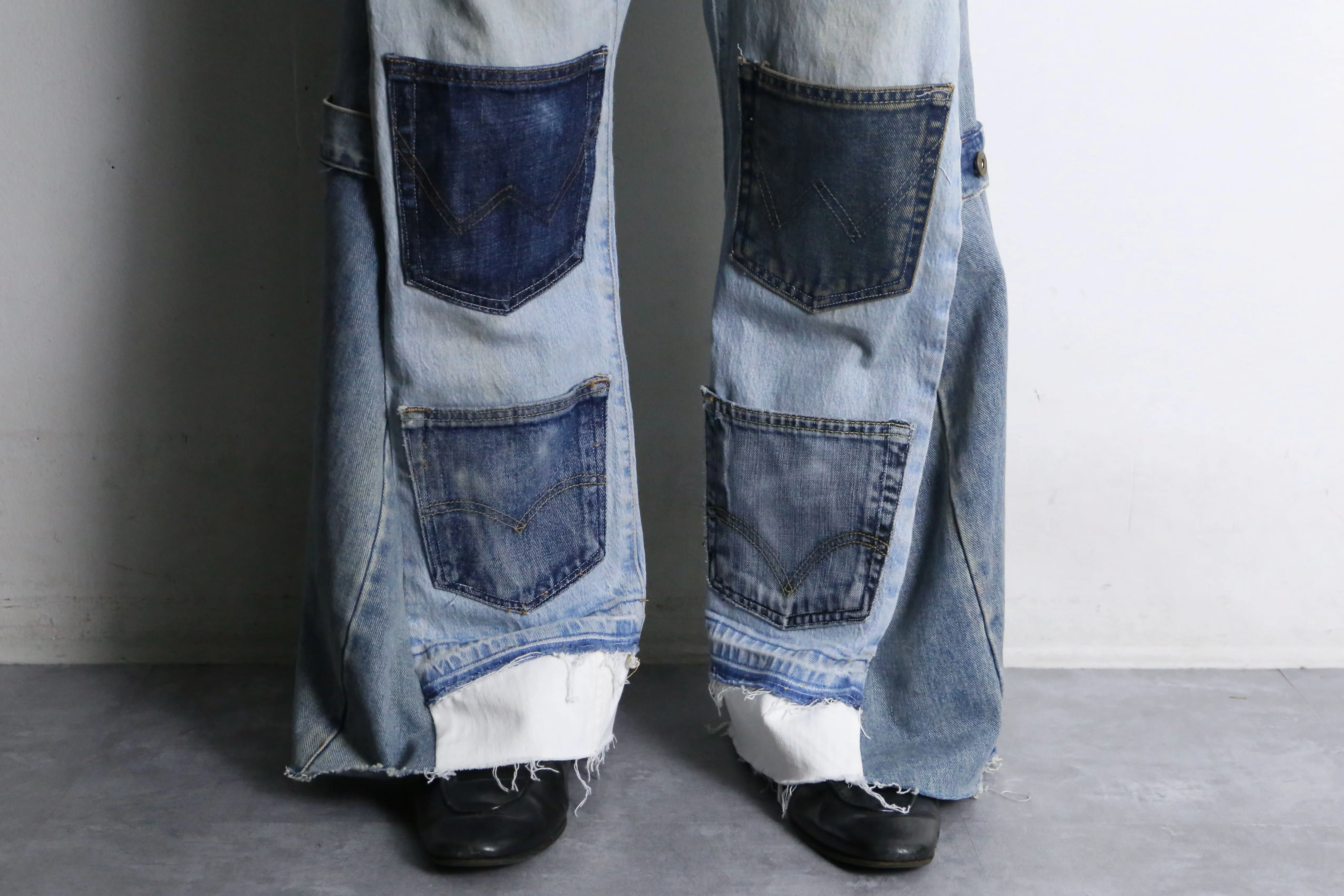 "Re:make" many pocket patch buggy flare denim