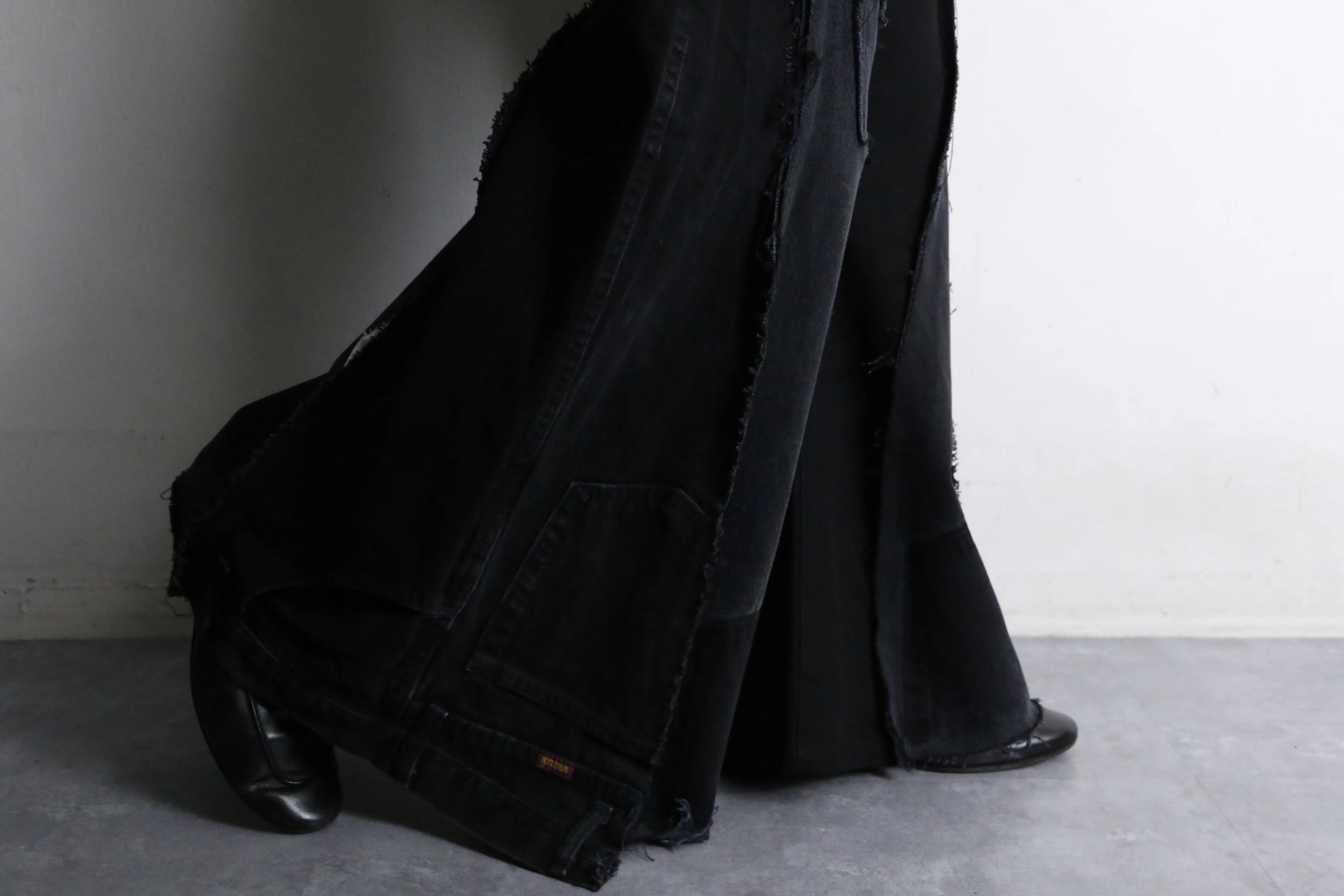 Re:make patch design super flare black denim pants