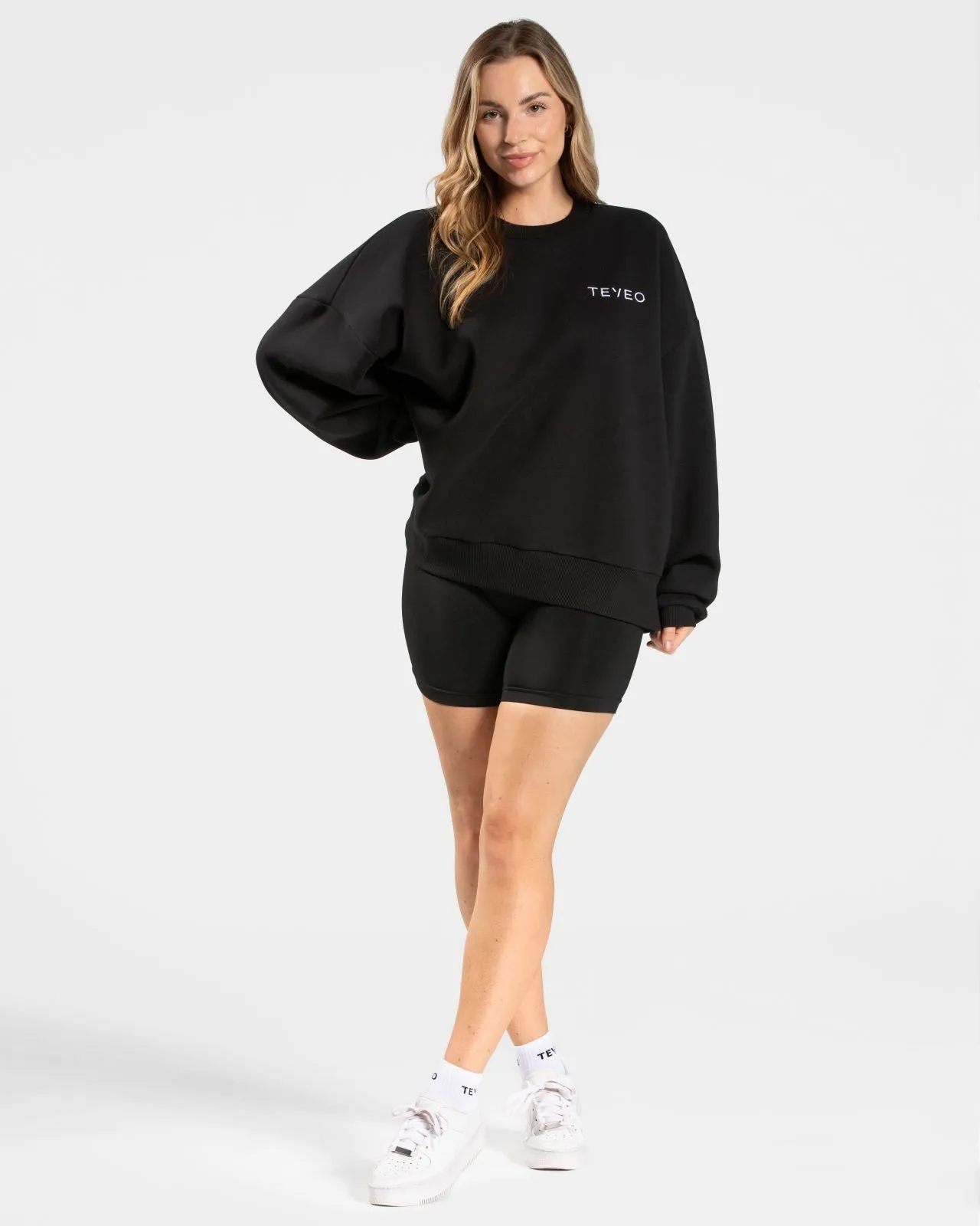 Signature Oversized Sweater "Schwarz"