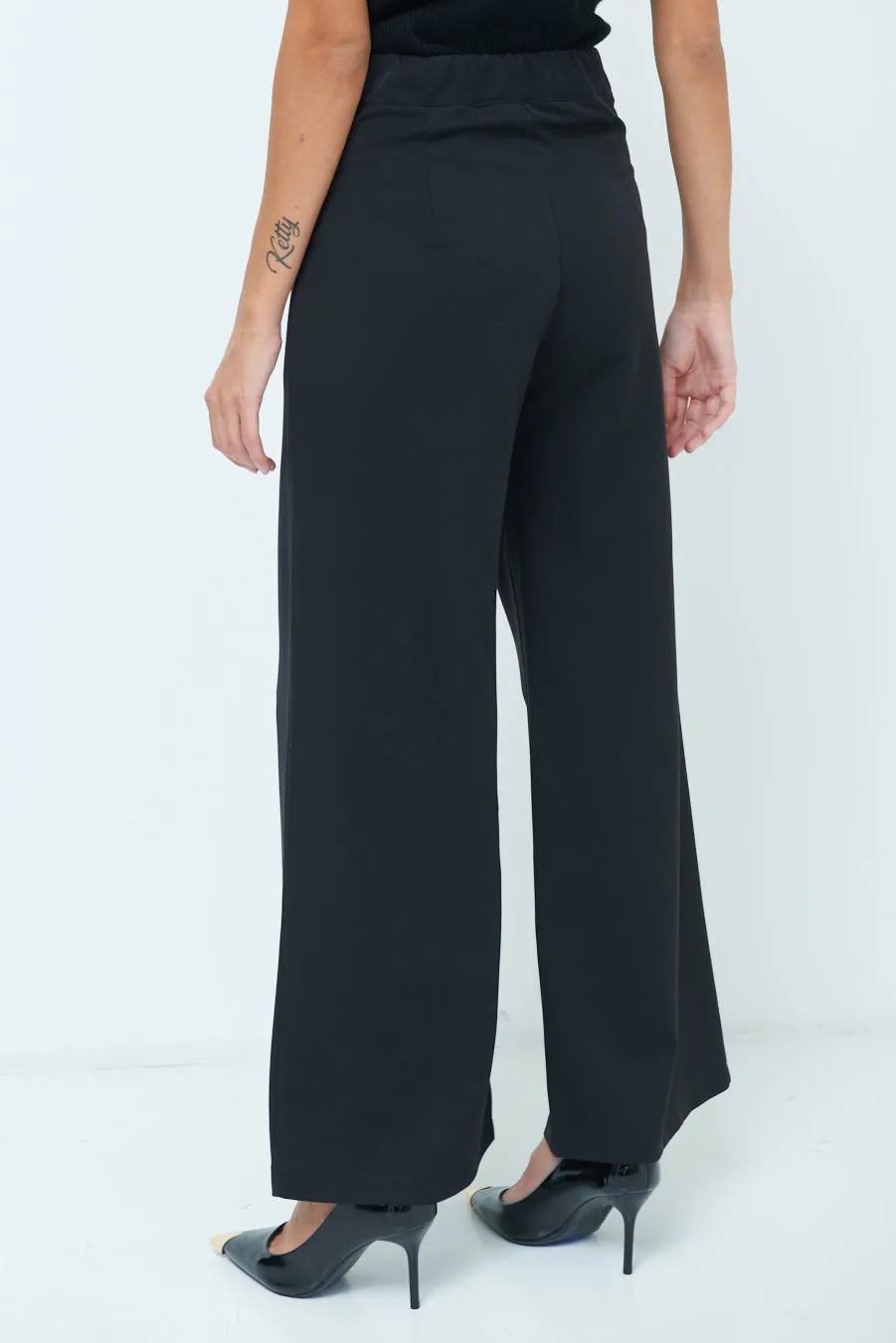 Tailored wide-leg trousers wholesale